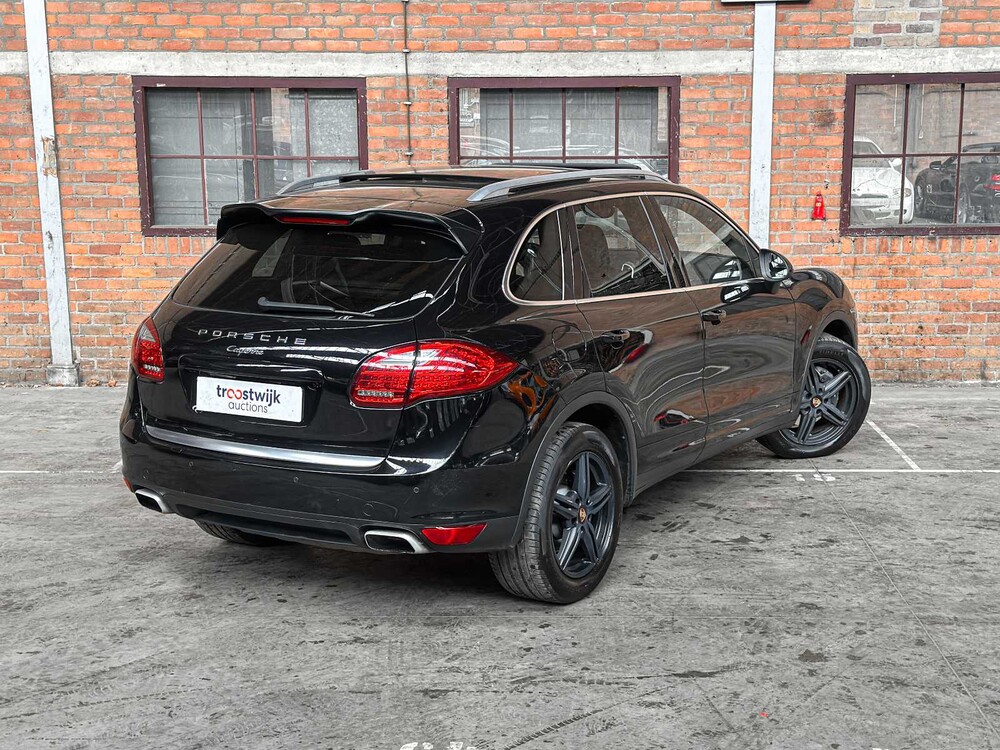 Porsche Cayenne 3.6 299pk 2012, 5-TBR-27