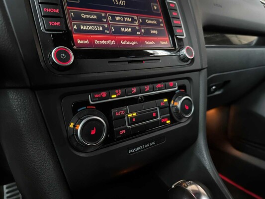 Volkswagen Golf GTI VI 2.0 DSG 211pk 2010 (NEW ENGINE 71.547) Golf 6, J-699-TZ