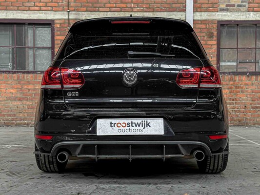 Volkswagen Golf GTI VI 2.0 DSG 211pk 2010 (NEW ENGINE 71.547) Golf 6, J-699-TZ