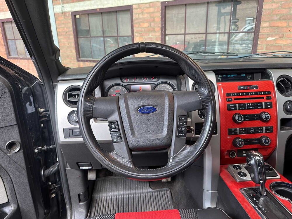 Ford Raptor F150 6.2 V8 416pk 2011, 2-VNH-93 