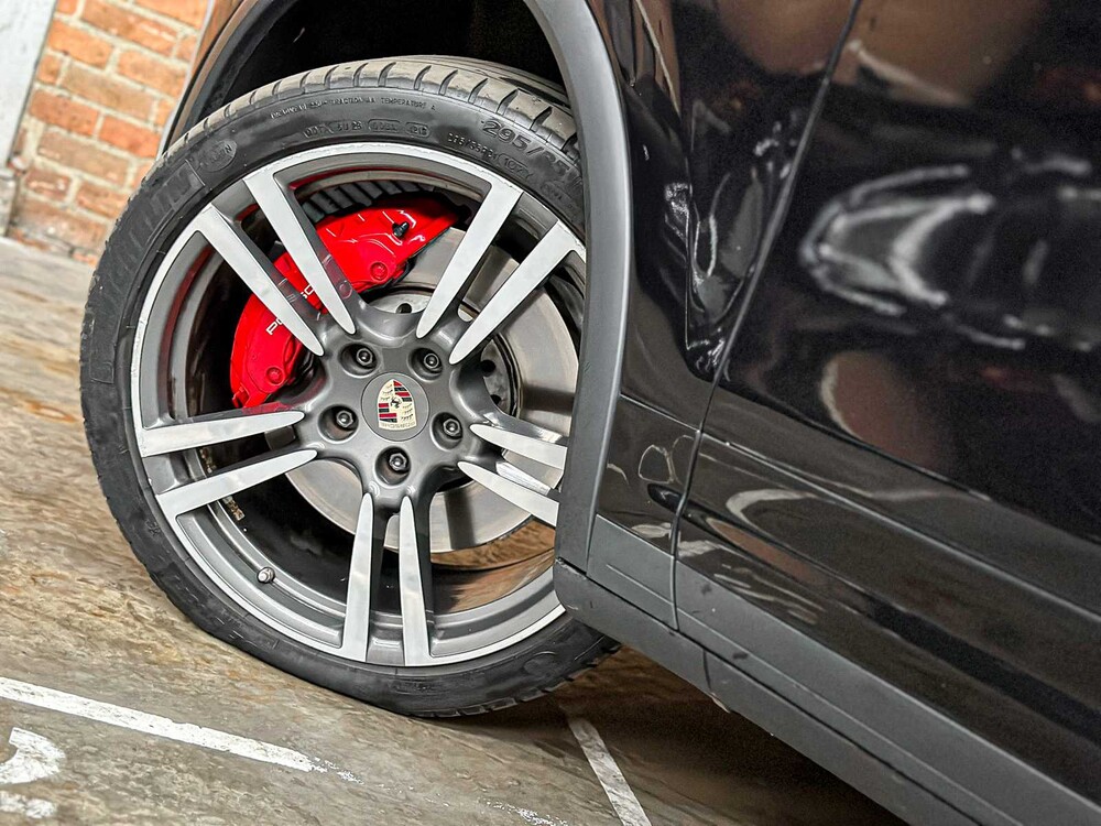 Porsche Cayenne Turbo 4.8 V8 500pk 2011, TB-959-G