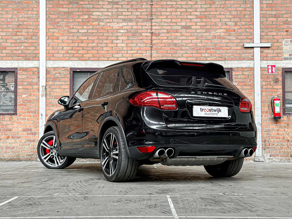 Porsche Cayenne Turbo 4.8 V8 500pk 2011, TB-959-G