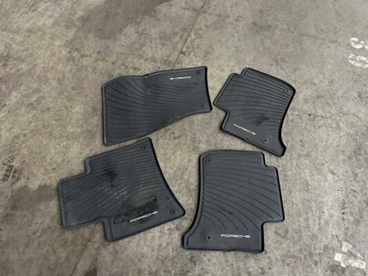 Porsche Cayenne Turbo 4.8 V8 500pk 2011, TB-959-G