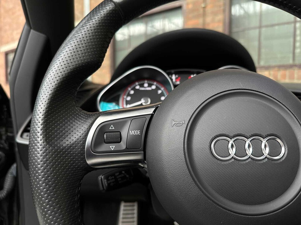 Audi R8 Spyder 5.2 V10 FSI 525pk 2010, JR-807-K