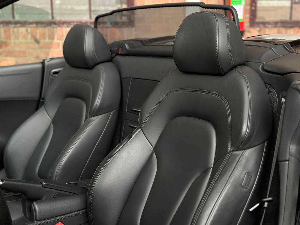 Audi R8 Spyder 5.2 V10 FSI 525pk 2010, JR-807-K