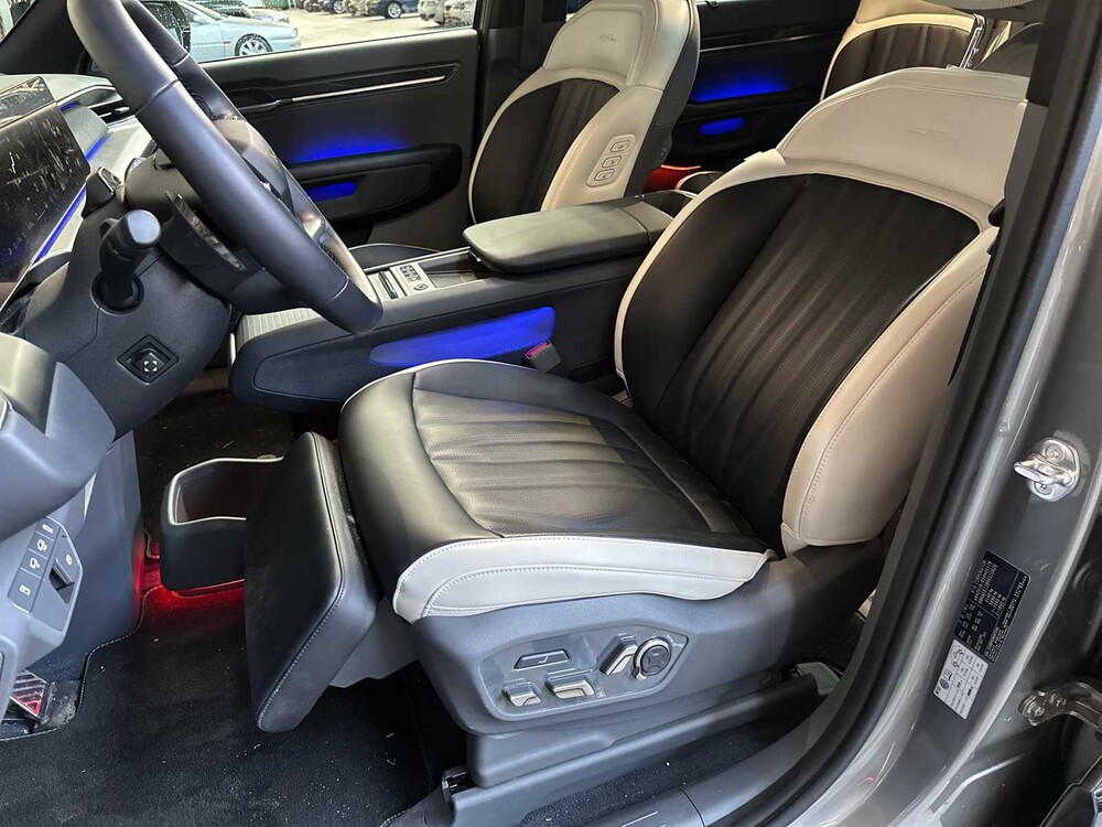 Kia EV9 Launch Edition GT-Line AWD 6p. 99.8 kWh 385pk 2023 (Origineel-NL), X-319-GH