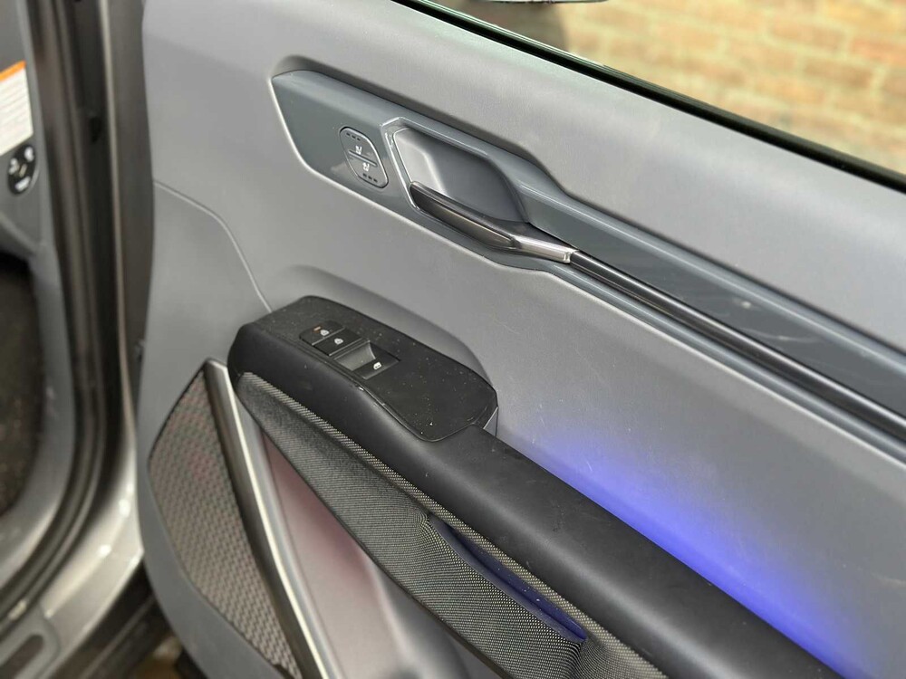 Kia EV9 Launch Edition GT-Line AWD 6p. 99.8 kWh 385pk 2023 (Origineel-NL), X-319-GH