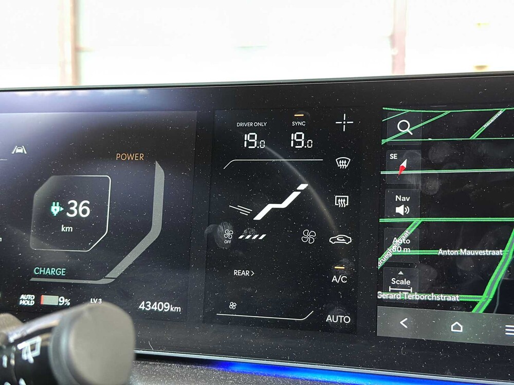 Kia EV9 Launch Edition GT-Line AWD 6p. 99.8 kWh 385pk 2023 (Origineel-NL), X-319-GH