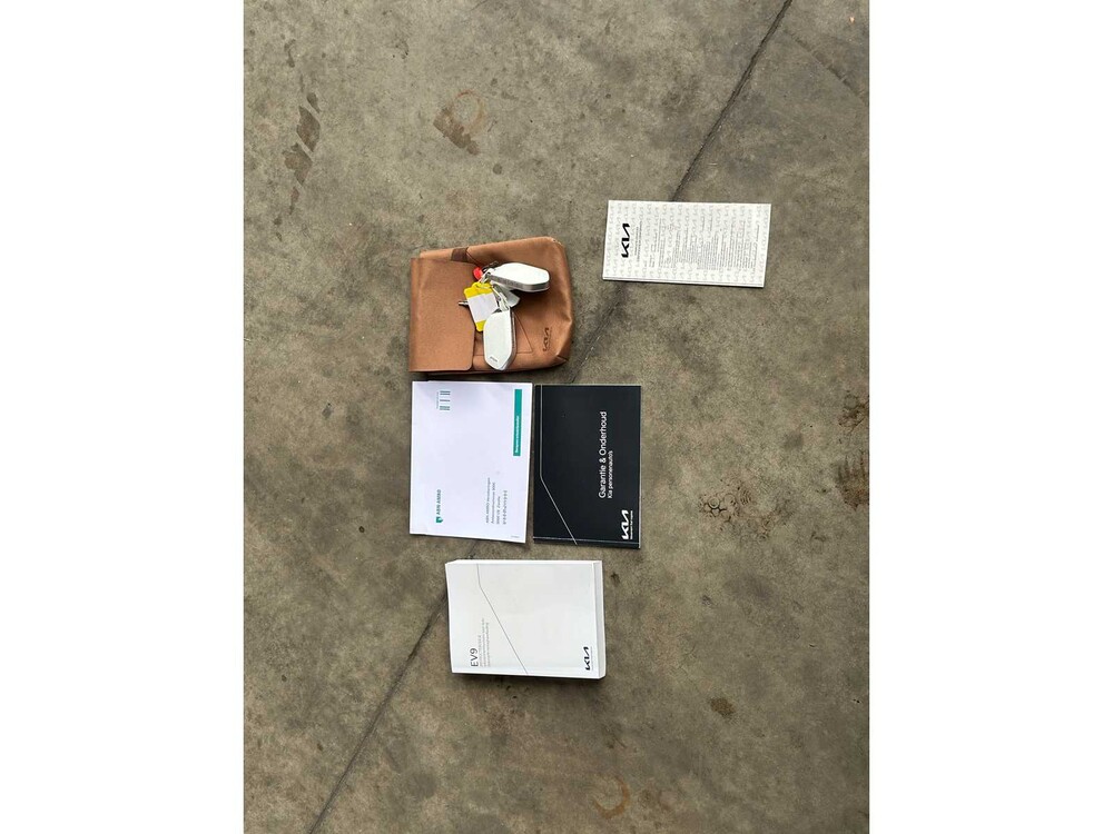 Kia EV9 Launch Edition GT-Line AWD 6p. 99.8 kWh 385pk 2023 (Origineel-NL), X-319-GH