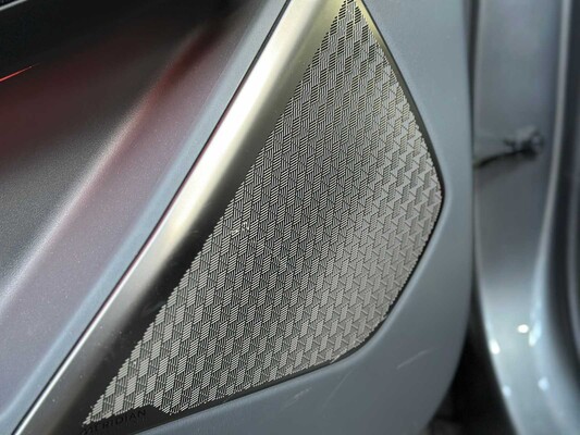 Kia EV9 Launch Edition GT-Line AWD 6p. 99.8 kWh 385pk 2023 (Origineel-NL), X-319-GH