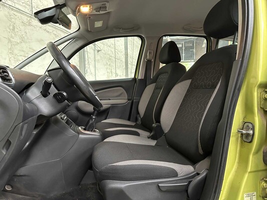 Citroen C3 Picasso 1.4 VTi Aura 95pk 2009, 26-HXP-5