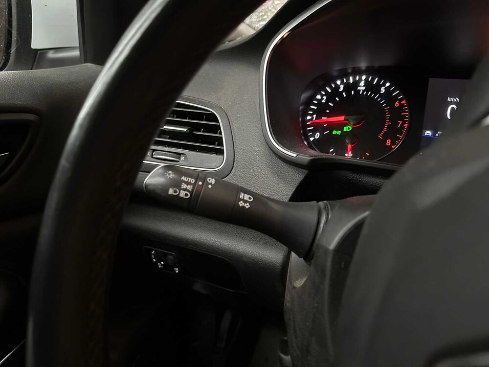 Renault Mégane Estate 1.0 TCe Zen 114pk 2022, R-036-XN