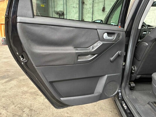 Opel Meriva 1.4-16V Enjoy 90pk 2004, 97-PT-GK