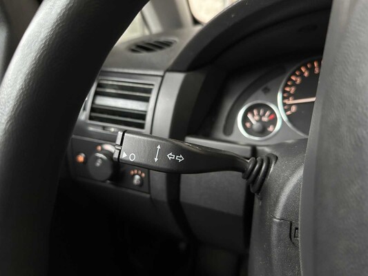 Opel Meriva 1.4-16V Enjoy 90pk 2004, 97-PT-GK