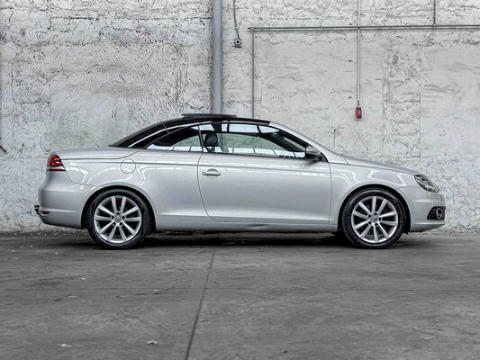 Volkswagen EOS 2.0 TDI 140pk 2012, 25-TTH-3