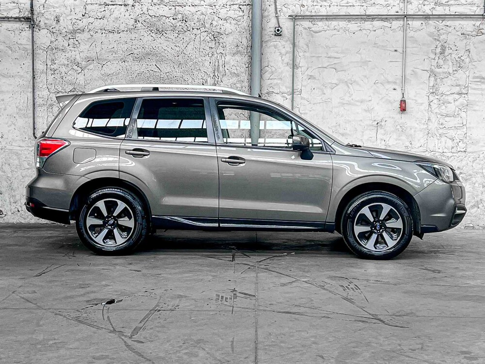 Subaru Forester 2.0 Luxury 150pk 2017, L-610-XL