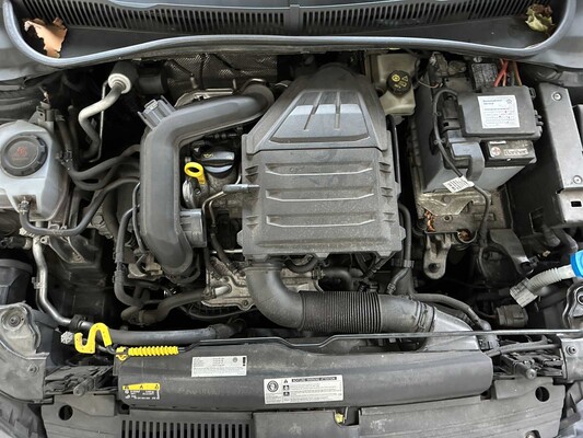 Volkswagen Polo 1.0 TSI Comfort Business 95pk 2019 (eerste eigenaar), XF-686-F