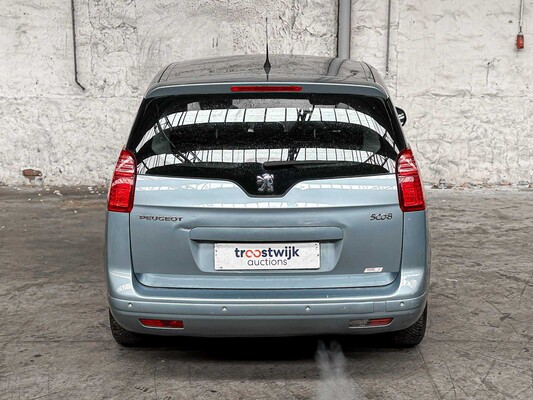 Peugeot 5008 1.6 THP ST 5p. 156pk 2010, 84-NNH-8