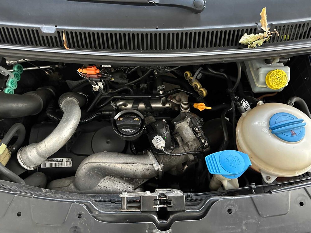 Volkswagen Transporter 2.5 TDI 340 131pk 2008, 2-VBN-50