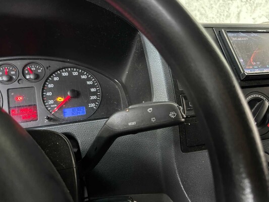 Volkswagen Transporter 2.5 TDI 340 131pk 2008, 2-VBN-50