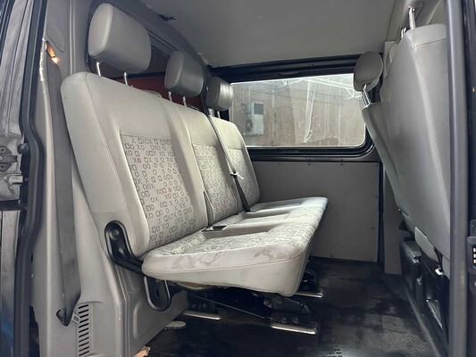 Volkswagen Transporter 2.5 TDI 340 131pk 2008, 2-VBN-50