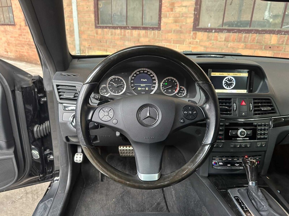 Mercedes-Benz E500 AMG coupé 5.5 V8 388hp 2009 E-class Youngtimer