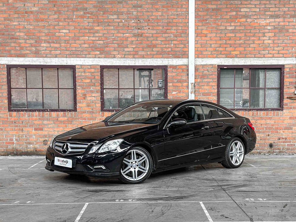 Mercedes-Benz E500 AMG coupé 5.5 V8 388hp 2009 E-class Youngtimer