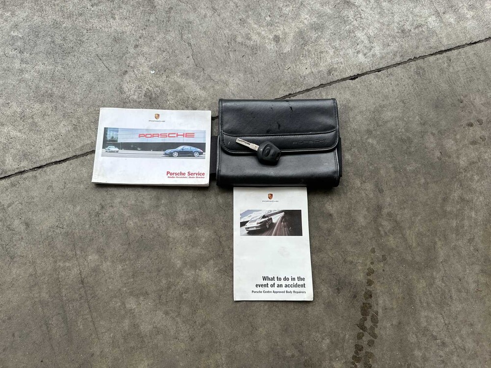 Porsche 911 Carrera 4S 996 (Manual) 320hp 2004 Youngtimer