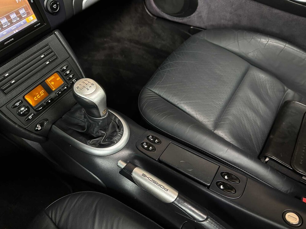 Porsche 911 Carrera 4S 996 (Manual) 320hp 2004 Youngtimer