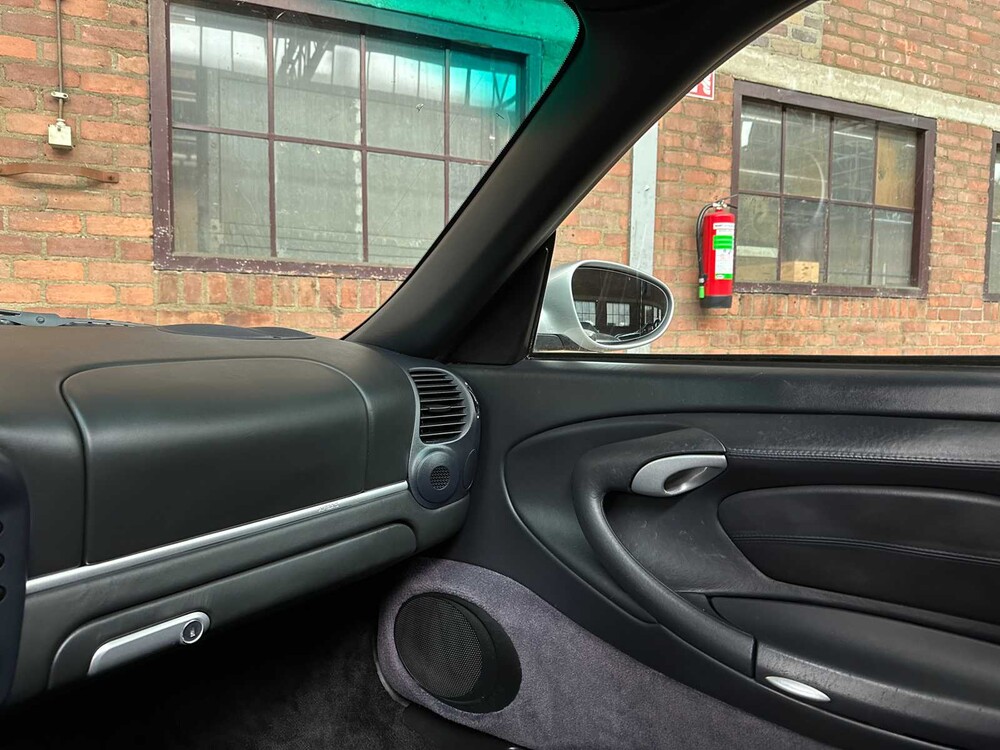 Porsche 911 Carrera 4S 996 (Manual) 320hp 2004 Youngtimer