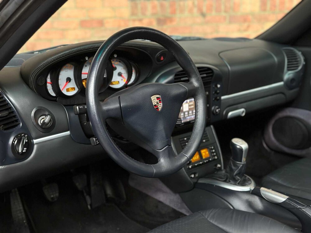 Porsche 911 Carrera 4S 996 (Manual) 320hp 2004 Youngtimer