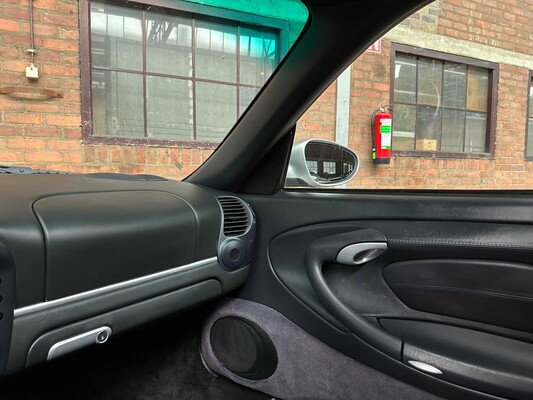 Porsche 911 Carrera 4S 996 (Manual) 320hp 2004 Youngtimer