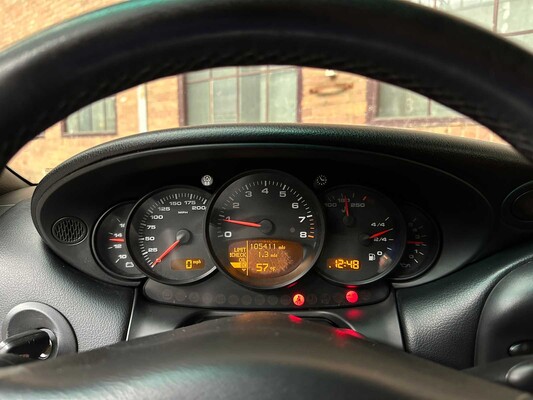 Porsche 911 Cabriolet Carrera 3.6 996 320p 2003 Youngtimer MANUAL