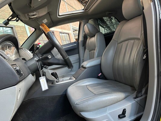 Chrysler 300C HEMI 5.7 V8 340hp 2005 -Youngtimer-