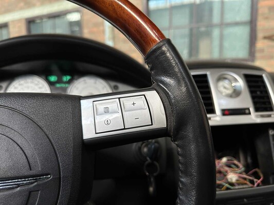 Chrysler 300C HEMI 5.7 V8 340hp 2005 -Youngtimer-