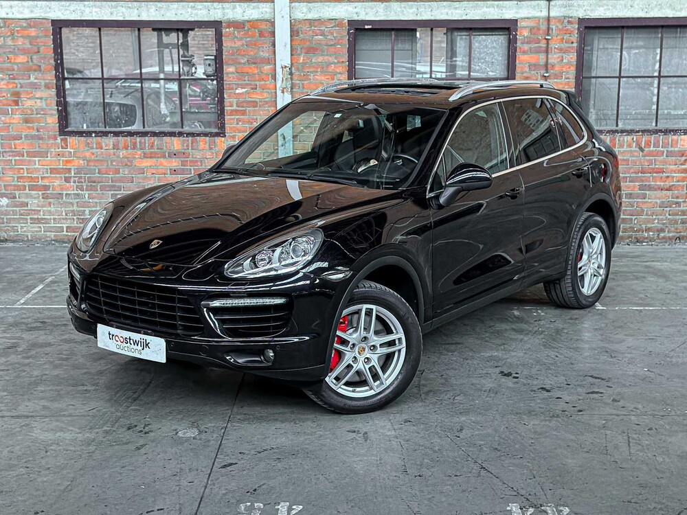 Porsche Cayenne Turbo 4.8 V8 493hp 2010