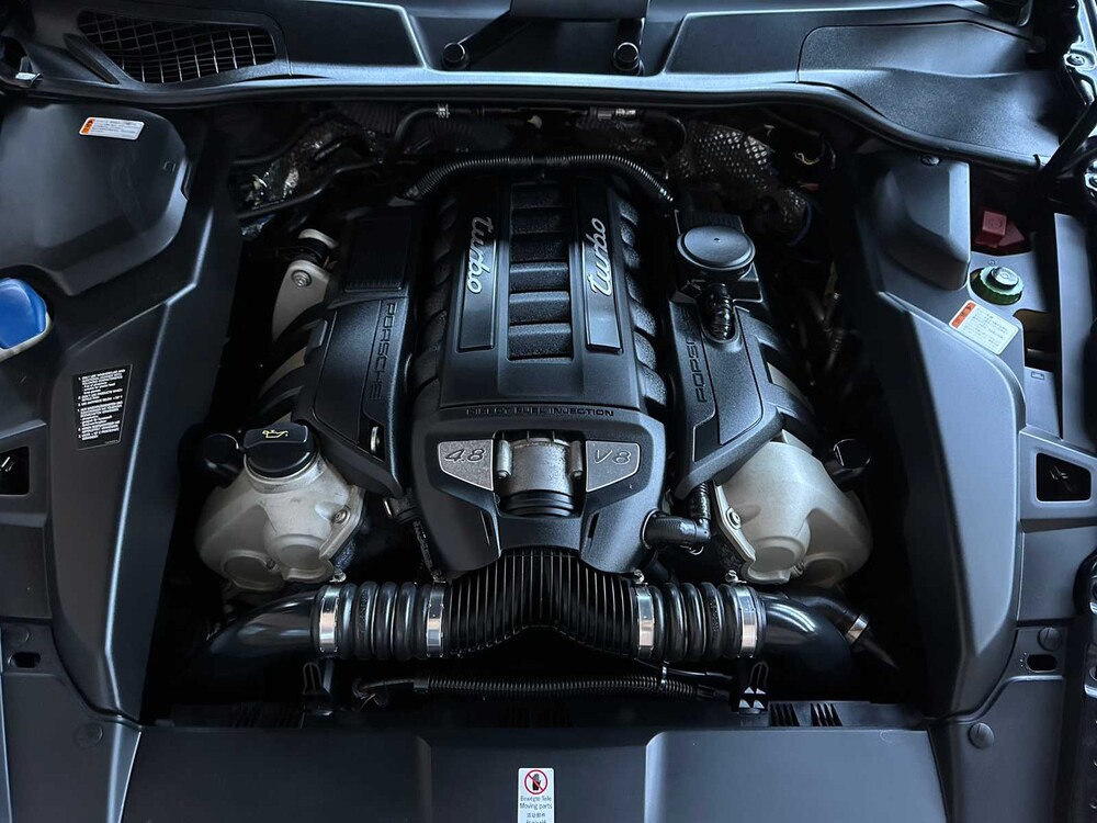 Porsche Cayenne Turbo 4.8 V8 493hp 2010