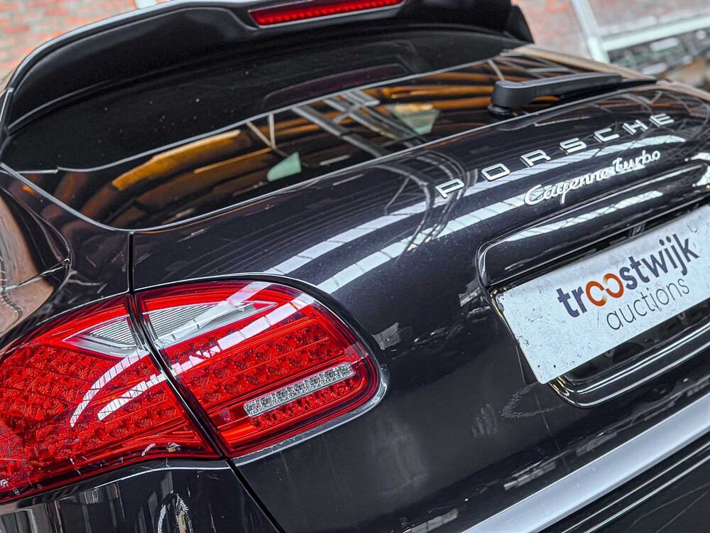 Porsche Cayenne Turbo 4.8 V8 493hp 2010