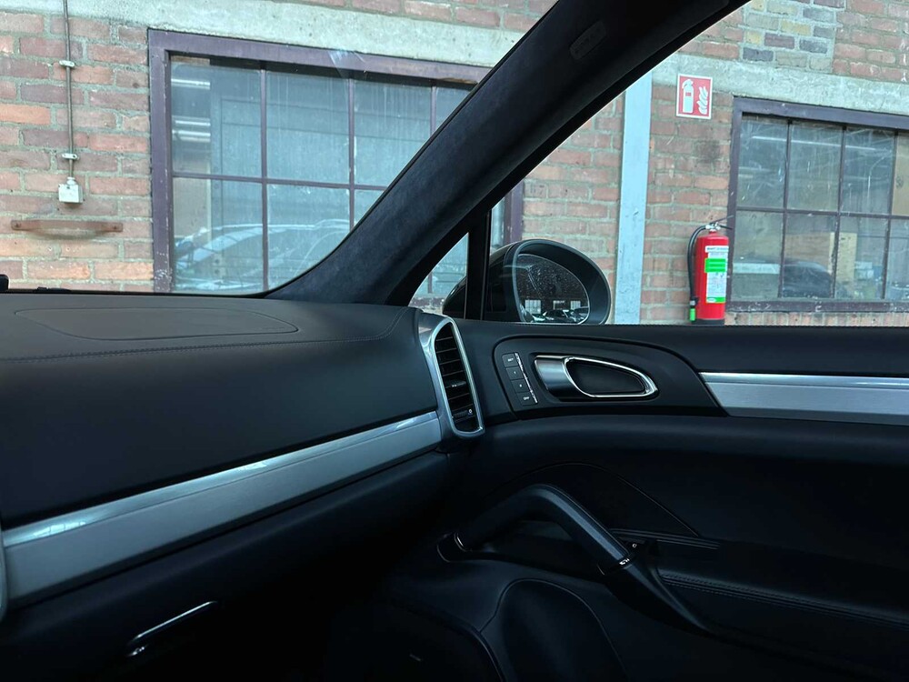 Porsche Cayenne Turbo 4.8 V8 493hp 2010