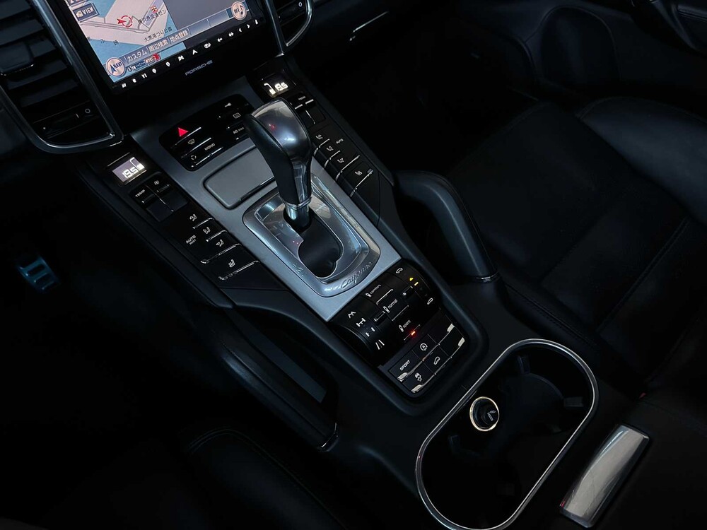 Porsche Cayenne Turbo 4.8 V8 493hp 2010