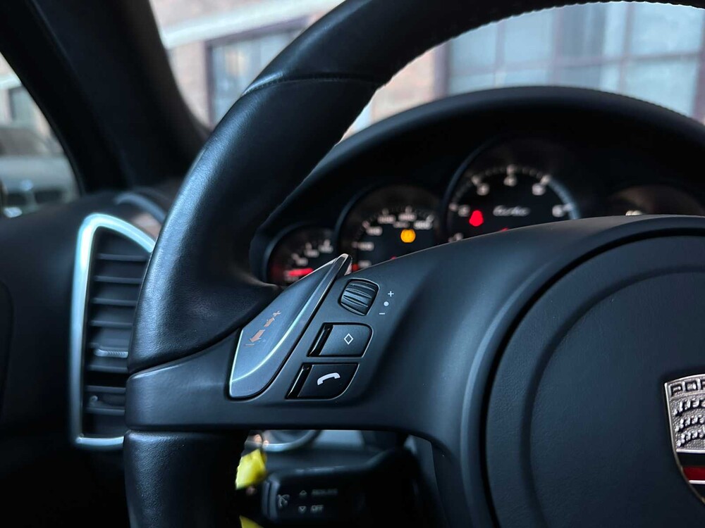 Porsche Cayenne Turbo 4.8 V8 493hp 2010