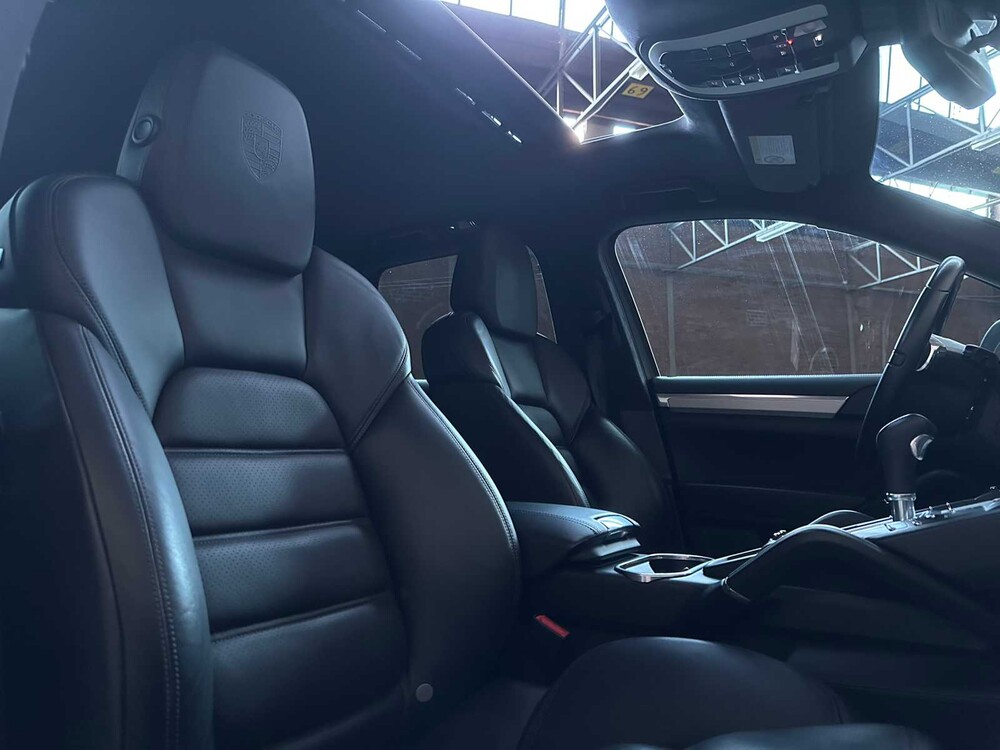 Porsche Cayenne Turbo 4.8 V8 493hp 2010