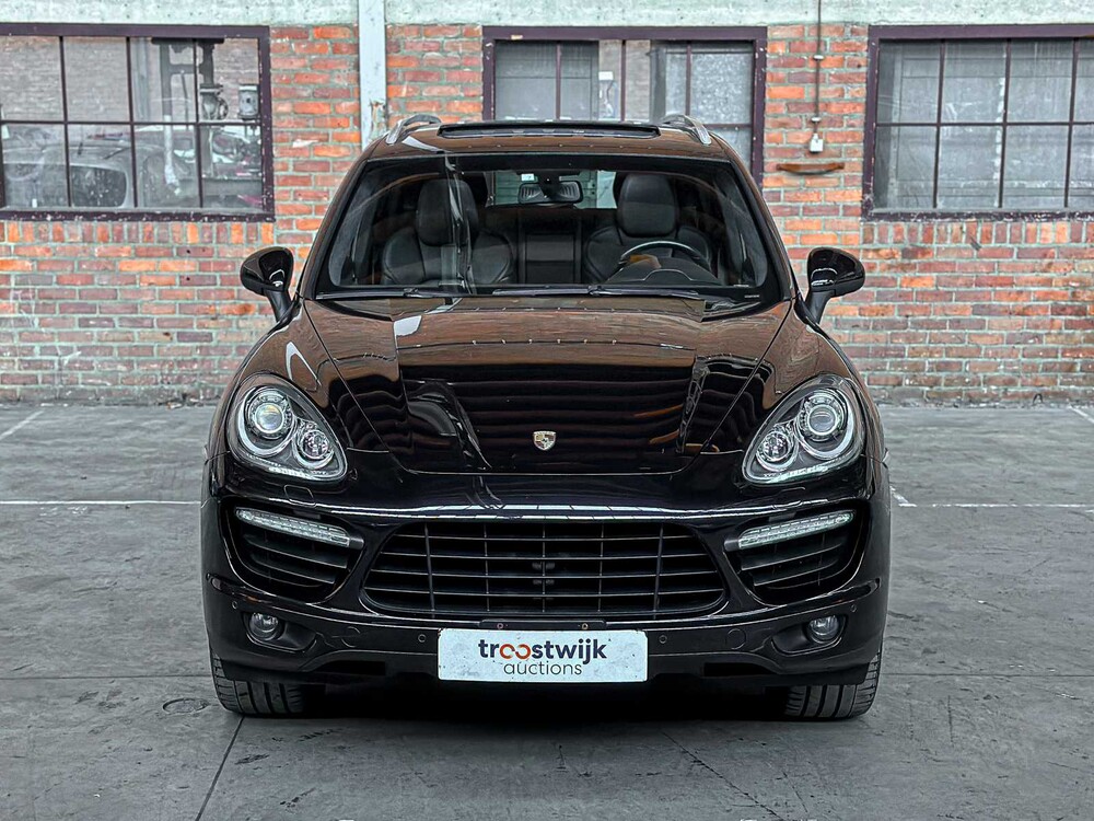 Porsche Cayenne Turbo 4.8 V8 493hp 2010