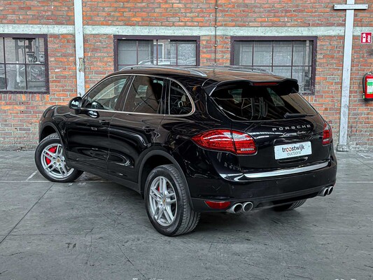 Porsche Cayenne Turbo 4.8 V8 493hp 2010