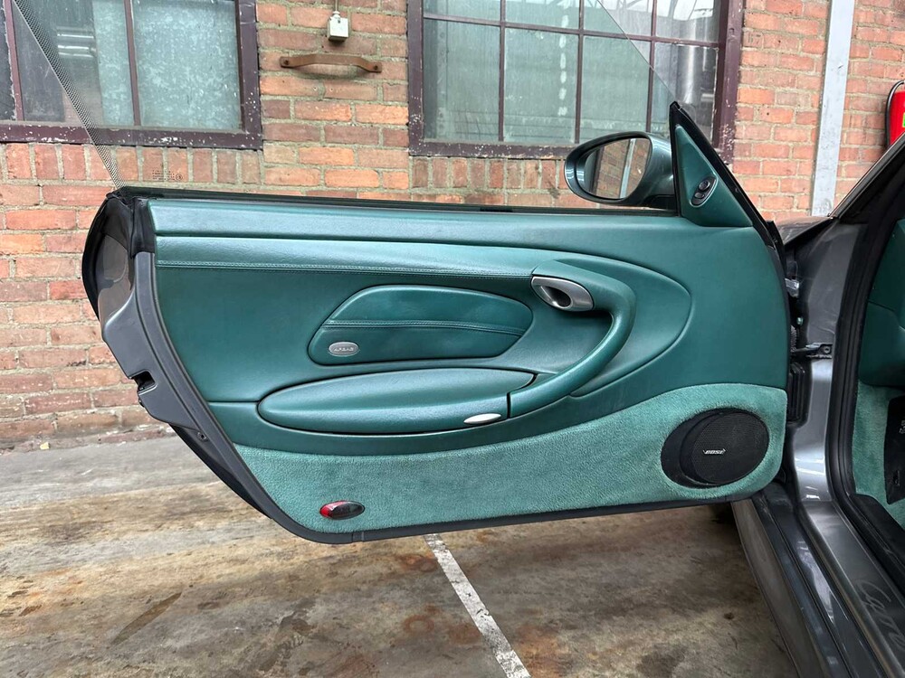 Porsche 911 Carrera 4S 996 320hp 2002 (MANUAL) Youngtimer