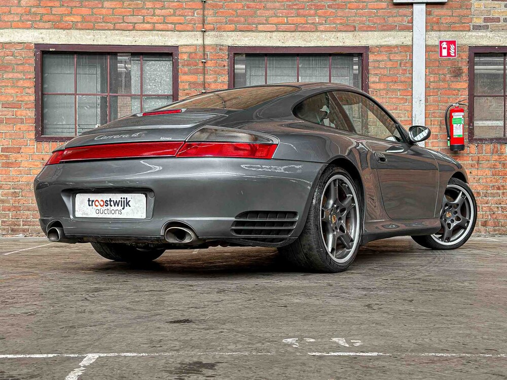 Porsche 911 Carrera 4S 996 320hp 2002 (MANUAL) Youngtimer