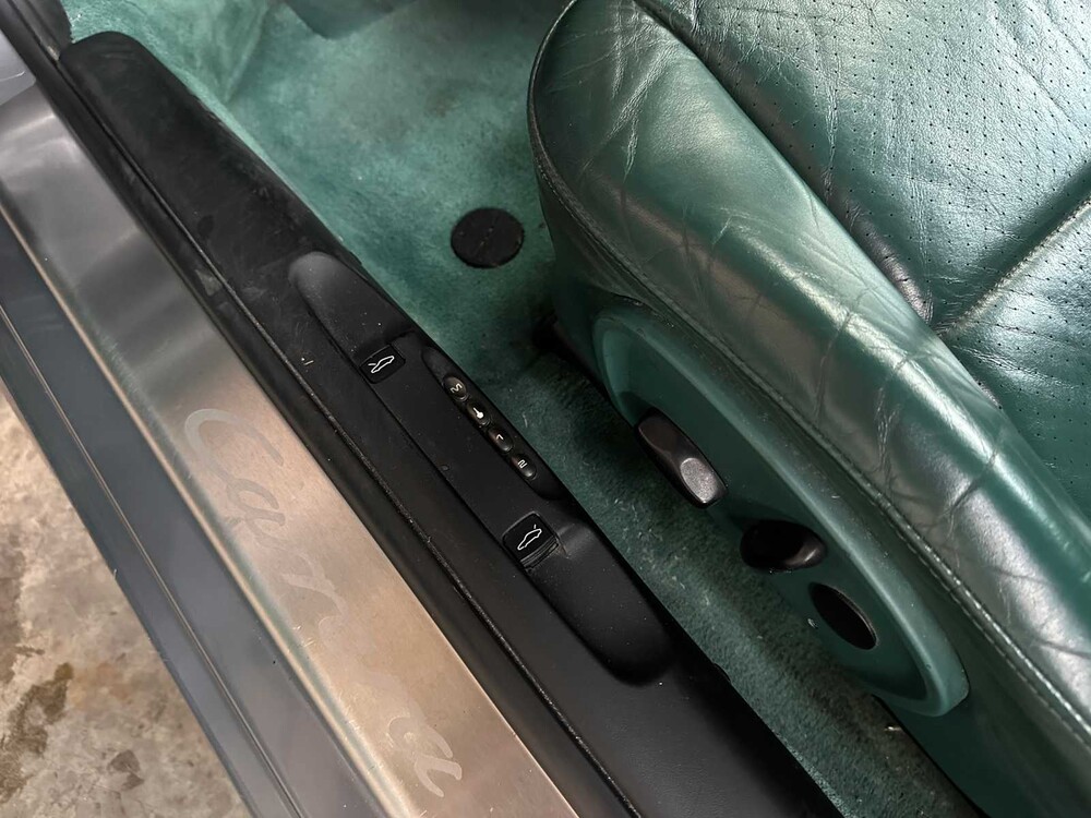 Porsche 911 Carrera 4S 996 320hp 2002 (MANUAL) Youngtimer