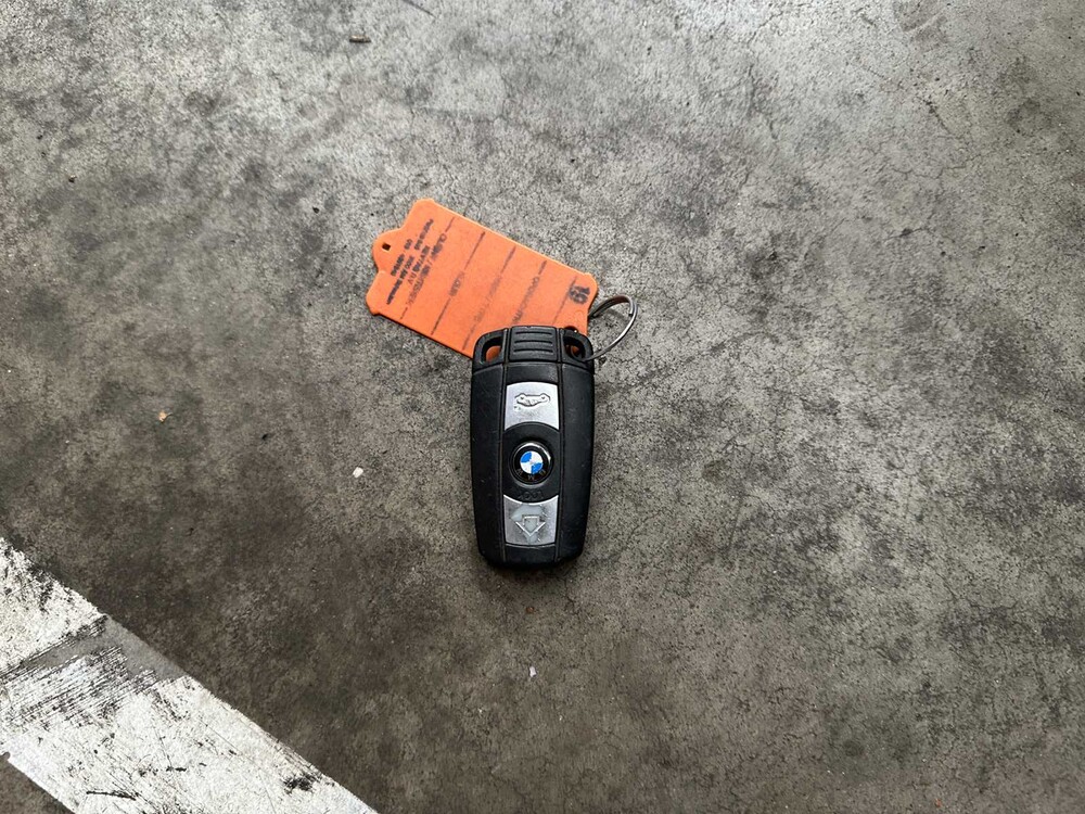 BMW X5 xDrive48i High Executive 7-Seater E70 355hp 2007, 02-XB-HG