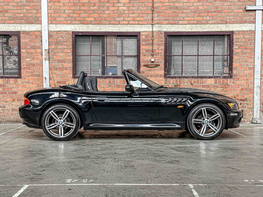 BMW Z3 Roadster Facelift 1.9i 118pk 2001, 64-GR-JN