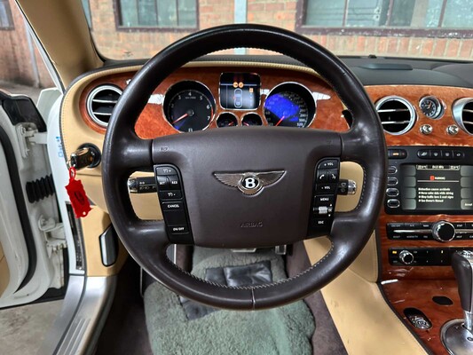 Bentley Continental Flying Spur 6.0 W12 525HP 2007 (53,000 KM) Youngtimer